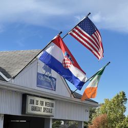 Crowley’s Dive Bar Kirtland - Outside