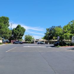 Carmichael Elementary School - Parking lot & School