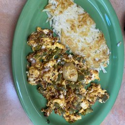 Eggs with chorizo and nopales
