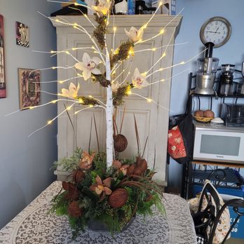Flower Chix - Florists Near Me - Calgary, Alberta Flower Chix - Florists Near Me - Calgary, Alberta
