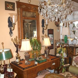 James & Jeffrey Antiques