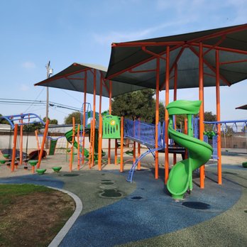Cherry Park - Kid's playground as of 1-4-25 - Tennis Near Me - Long Beach, California