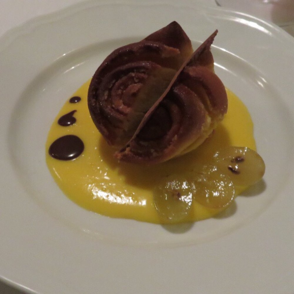 L'Evangelista - Rose cake. - Vegan Near Me - Verona, VR