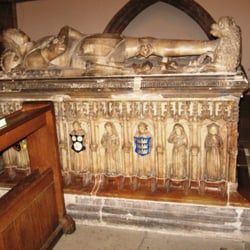 Llandaff Cathedral - Tomb of Sir William Mathew (d. 1528) and Lady Jennette Mathew (d.1530)