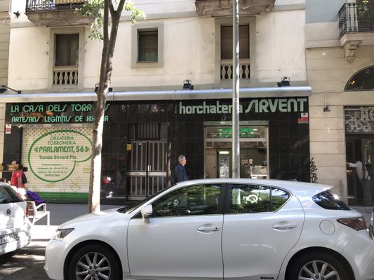 Orxateria i Torrons Sirvent by null