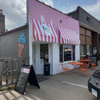 Dux - Ice Cream & Frozen Yogurt Near Me - Lake City, Minnesota