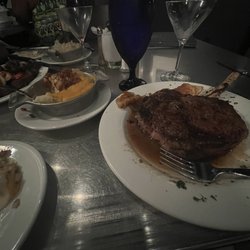 Ely's Restaurant & Bar