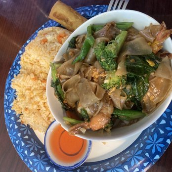 Thai Garden - Pad see ew with shrimp - Thai Near Me - Rosamond, California Thai Garden - Pad see ew with shrimp - Thai Near Me - Rosamond, California