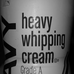 Food4Less - Making whipped cream for homemade cake
