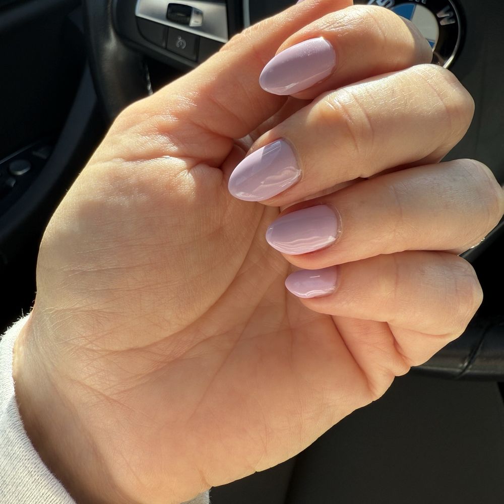 Had a broken nail and they were able to repair my nail and paint over it beautifully. Had a broken nail and they were able to repair my nail and paint over it beautifully.