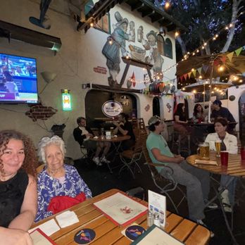 Red Lion Tavern - The "biergarten" offers covered & under the stars seating areas. Usually a vibrant atmosphere. - Pubs Near Me - Los Angeles, California