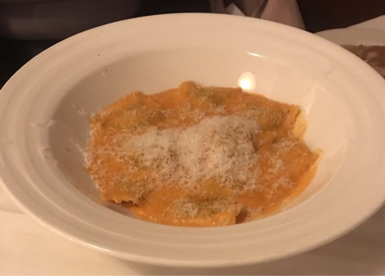 Il Portico 🇮🇹 by null