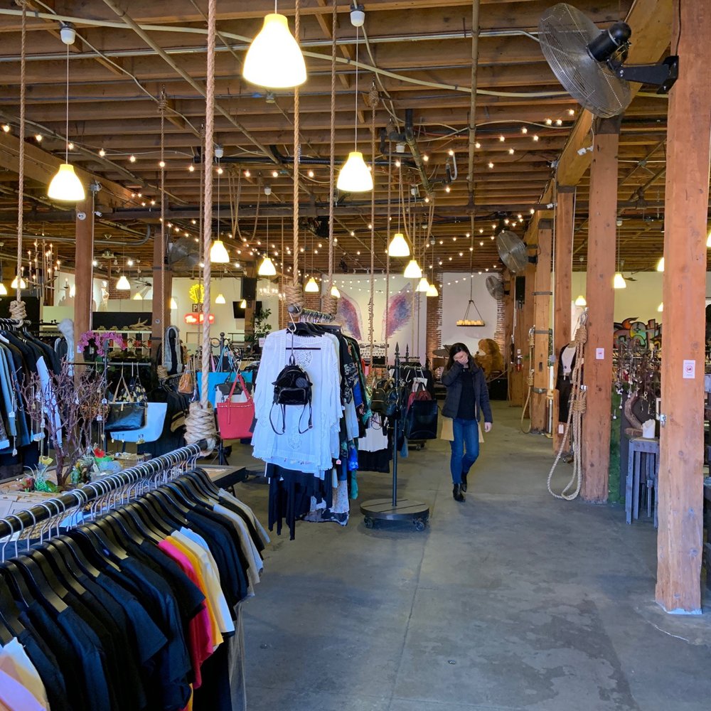 Cute little store by arts district Cute little store by arts district