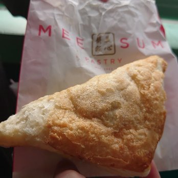 Mee Sum Pastry - Flaky meat pastry - Seafood Near Me - Seattle, Washington Mee Sum Pastry - Flaky meat pastry - Seafood Near Me - Seattle, Washington
