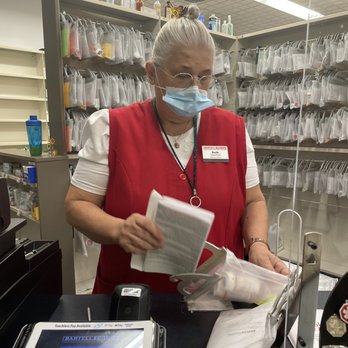 Bartell Drugs - Bad Employee - Drugstores Near Me - Edmonds, Washington