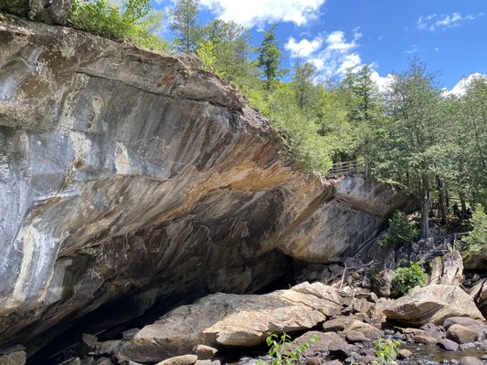 Natural Stone Bridge & Caves by null