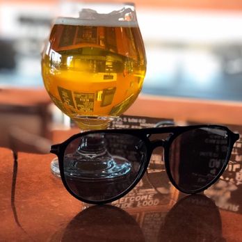 Cactus Taproom - Wine Bars Near Me - Peoria, Arizona