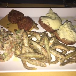Rosso di Sera - The fish plate appetizer, yup those are little fishies looking at ya