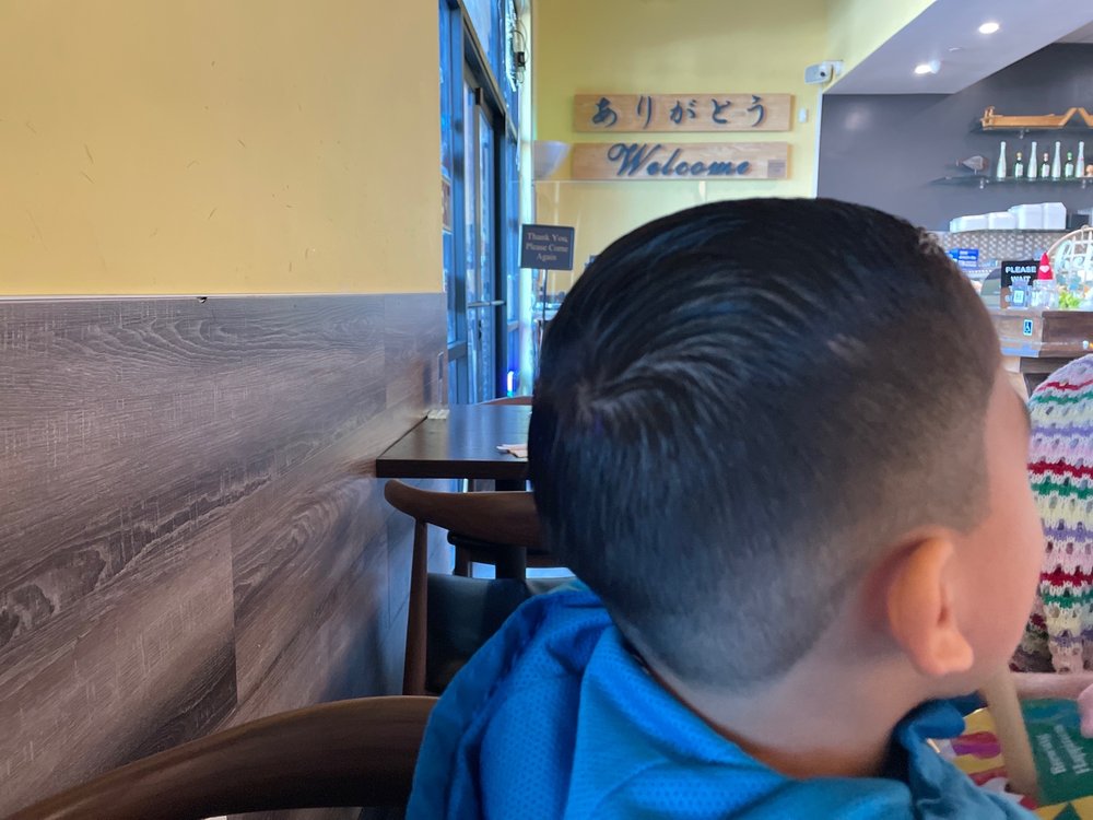 Menifee Barbershop & shaving parlor