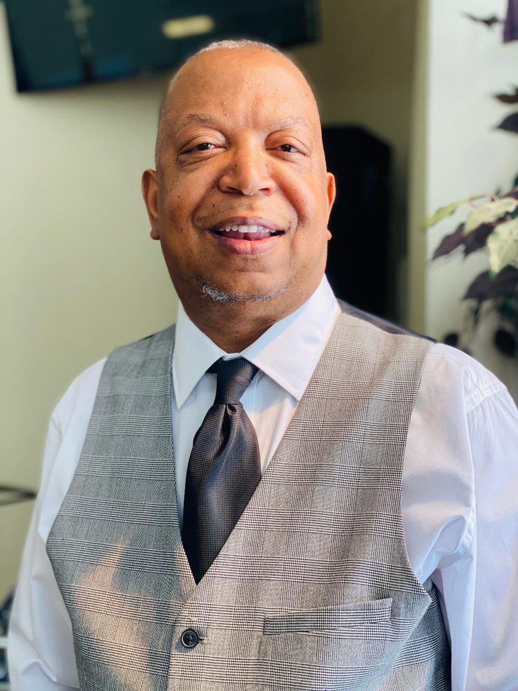 Hand & Stone Massage and Facial Spa