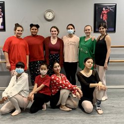 The Looking Glass Studio - Spirit day with the advanced ballet girls