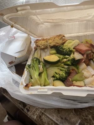 Ming's Restaurant by null