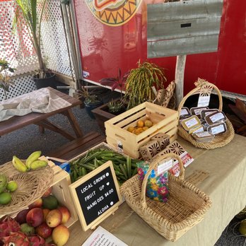 Ula Ula Cafe - Local fruit - Food Trucks Near Me - Wailuku, Hawaii Ula Ula Cafe - Local fruit - Food Trucks Near Me - Wailuku, Hawaii