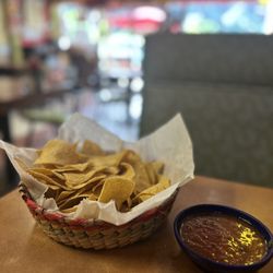 Chile Relleno - Chips and Salsa