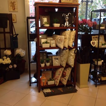 Concha López - Y tb complementos para la casa - Accessories Near Me - Valencia, V