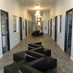 Soe Smooth Laser & Skin Care - Lobby