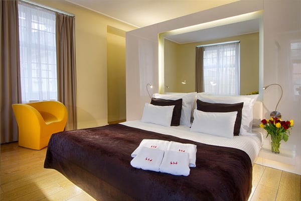 Three Storks by null