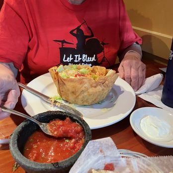 EL Toro Mexican Restaurant - Taco Salad - Mexican Near Me - Louisville, Kentucky EL Toro Mexican Restaurant - Taco Salad - Mexican Near Me - Louisville, Kentucky