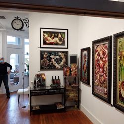 Echo Chernik Gallery - Gallery entrance