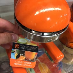 Best juice squeezer ever. Thanks home goods