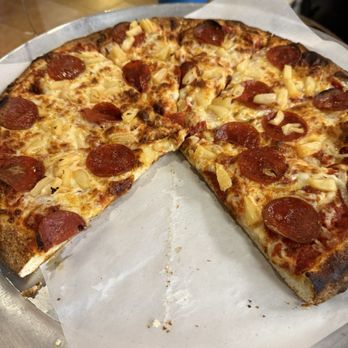 Rafael's Pizza - Pepperoni pineapple well done pizza - Pizza Near Me - Santa Ana, California Rafael's Pizza - Pepperoni pineapple well done pizza - Pizza Near Me - Santa Ana, California
