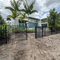 All Pro Fence Builders - Aluminum fence