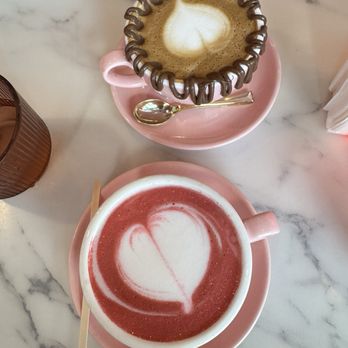 Keik Restaurant - Pink latte and Nutella cappuccino - Desserts Near Me - Doral, Florida Keik Restaurant - Pink latte and Nutella cappuccino - Desserts Near Me - Doral, Florida