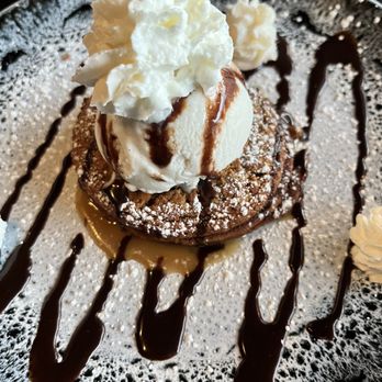 East Bay Oyster Bar - The cookie thing - Seafood Near Me - Barrington, Rhode Island