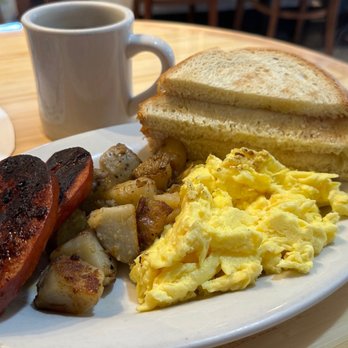 Mom's Kitchen - Two eggs, home fries, lingucia sausage and toast. - Breakfast & Brunch Near Me - Gloucester, Massachusetts Mom's Kitchen - Two eggs, home fries, lingucia sausage and toast. - Breakfast & Brunch Near Me - Gloucester, Massachusetts