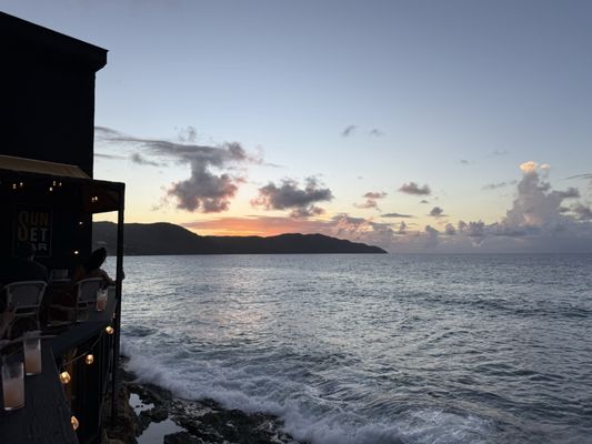 The Waves Cane Bay by null