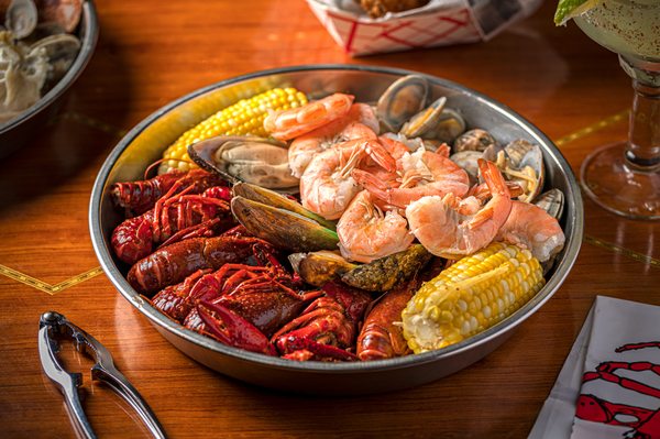 Crab King Cajun Boil & Bar by null