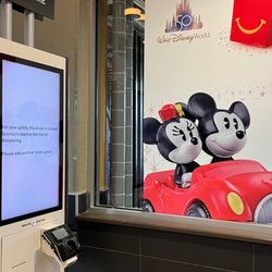 McDonald's - Kiosks closed, but we prefer people contact