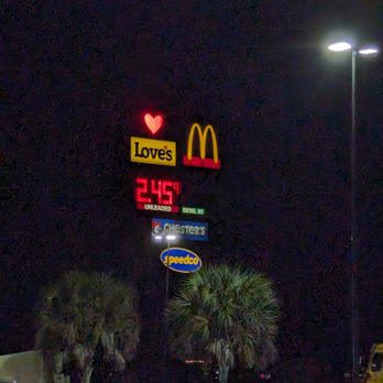 Love's Travel Stop - Gas Stations Near Me - Gulfport, Mississippi Love's Travel Stop - Gas Stations Near Me - Gulfport, Mississippi