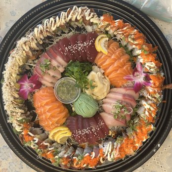 Hinoka Sushi - Hinoka party tray customized + an extra dragon roll - Sushi Bars Near Me - Sacramento, California Hinoka Sushi - Hinoka party tray customized + an extra dragon roll - Sushi Bars Near Me - Sacramento, California