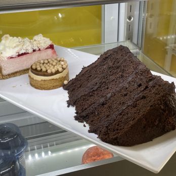Tartaretas Burger - Chocolate cake - Burgers Near Me - Lenexa, Kansas Tartaretas Burger - Chocolate cake - Burgers Near Me - Lenexa, Kansas