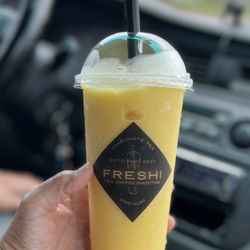 Freshi - Mango smoothie with mango jelly