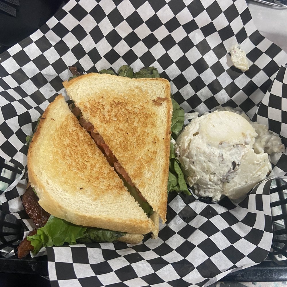 Ozark Cafe - BLT and Potato Salad - American Near Me - Jasper, Arkansas