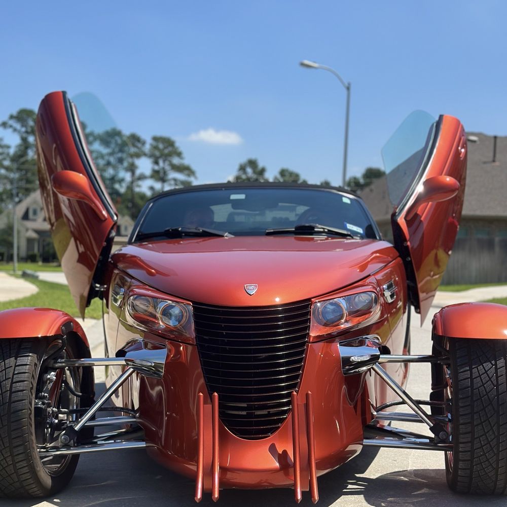 Texas Shine Doctor - Orange prowler from the front - Auto Detailing Near Me - Cypress, Texas Texas Shine Doctor - Orange prowler from the front - Auto Detailing Near Me - Cypress, Texas