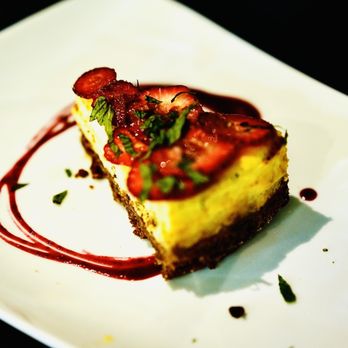 Les Barjots - Cheesecake fraise - Bistros Near Me - Paris, 75 Les Barjots - Cheesecake fraise - Bistros Near Me - Paris, 75