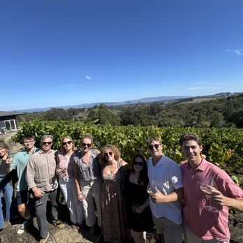 Randall's Wine Tours - Wine Tours Near Me - Sebastopol, California